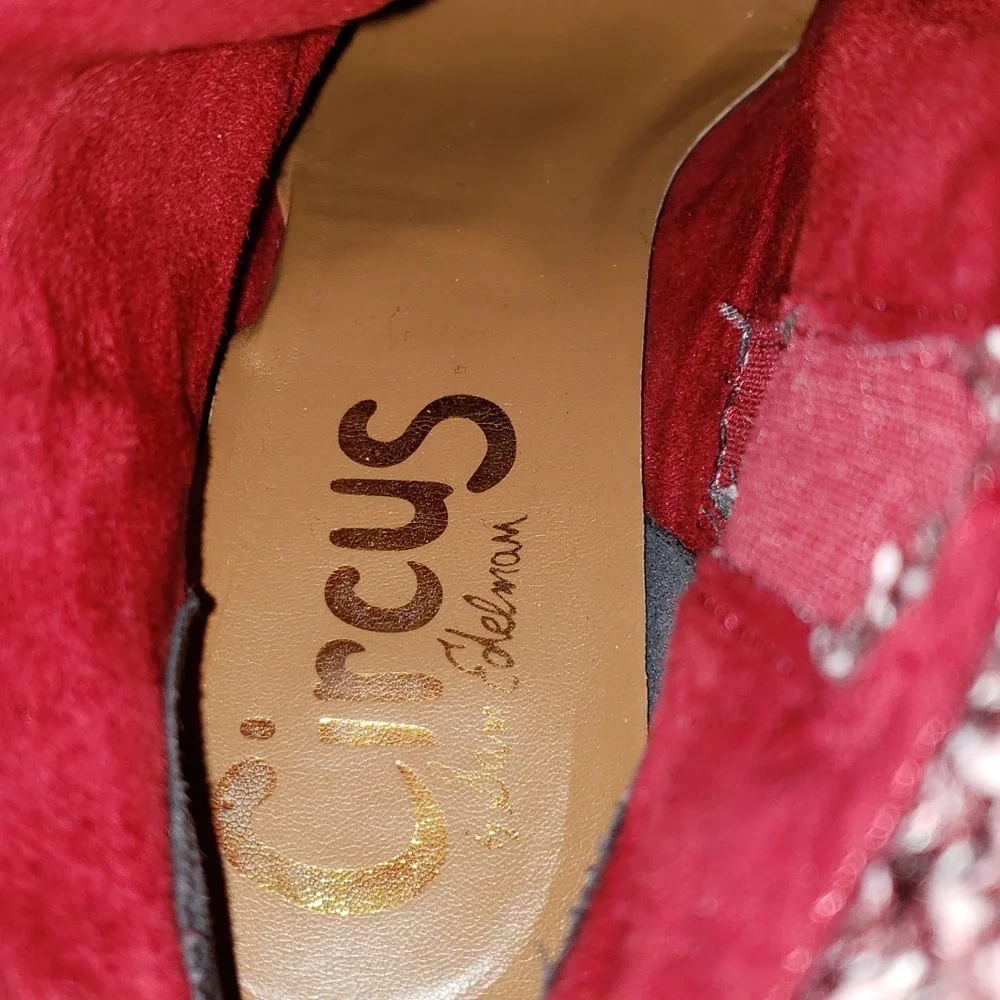 Circus Red booties - Picture 9 of 11